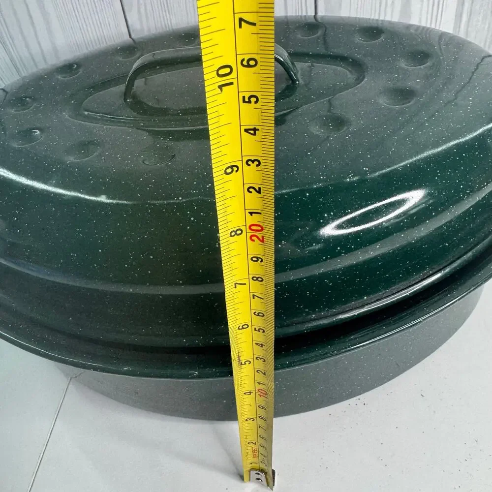 Vintage Enameled Dutch Oven/Roaster with Lid Speckled Green 16x13x9